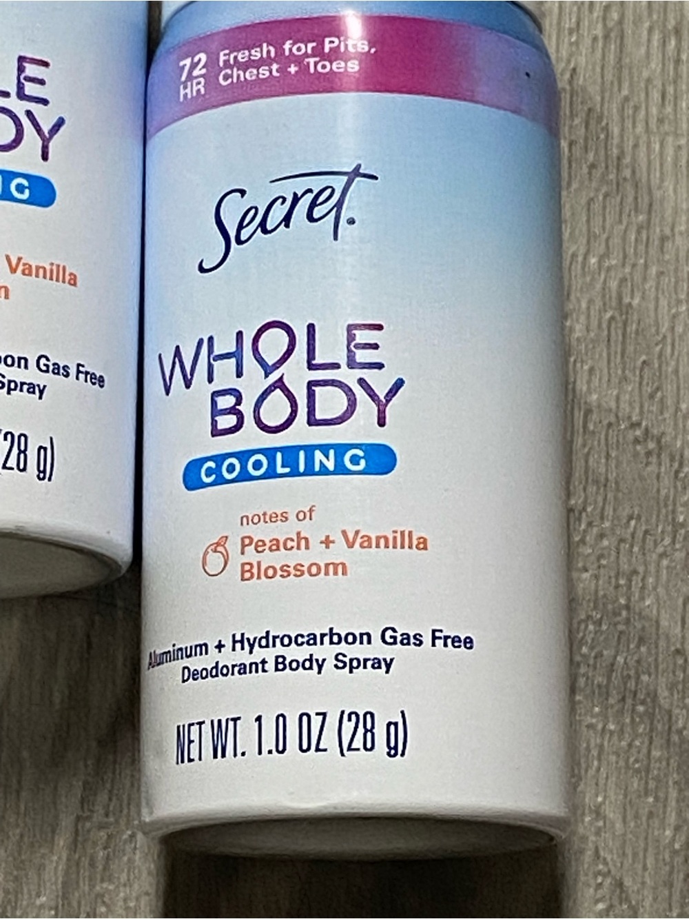 Whole Body Cooling Deodorant Spray - Peach & Vanilla Blossom - White - Picture 2 of 3